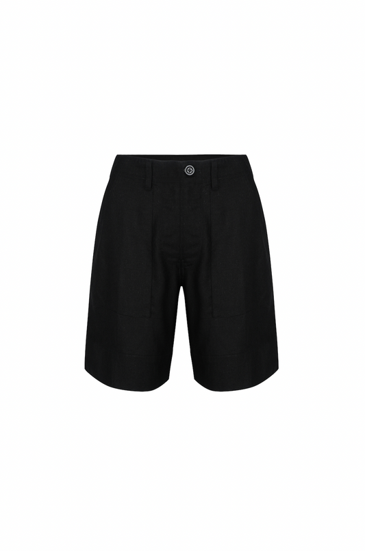 Black Chloe shorts, high-waisted fit, made of 70% rayon and 30% linen.